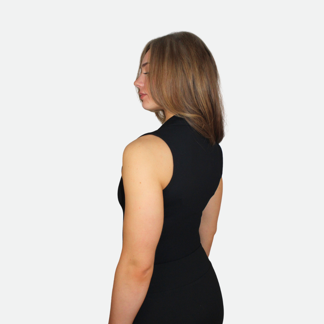 Black sleeveless golf bodysuit with a zipper 