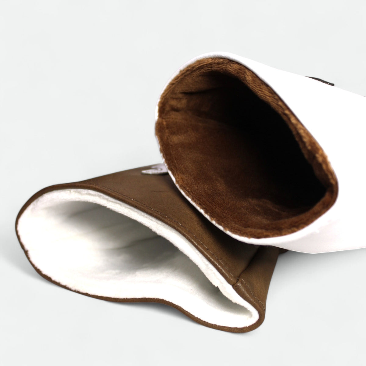Flushed Golf His & Hers leather golf headcover set