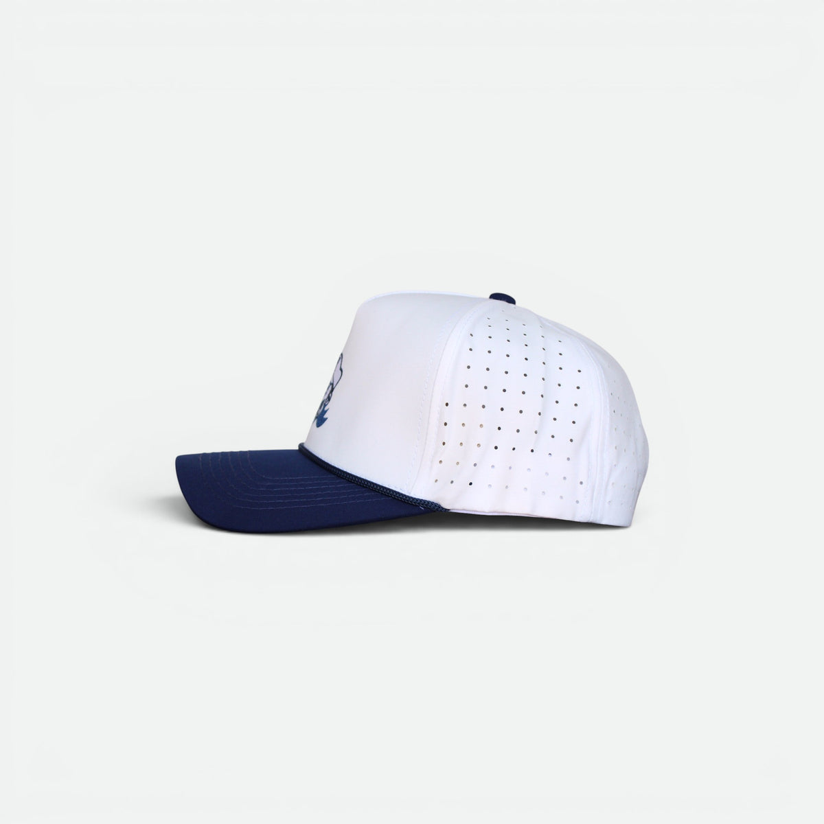 Flushed Golf perforated golf hat with contrasting navy rope